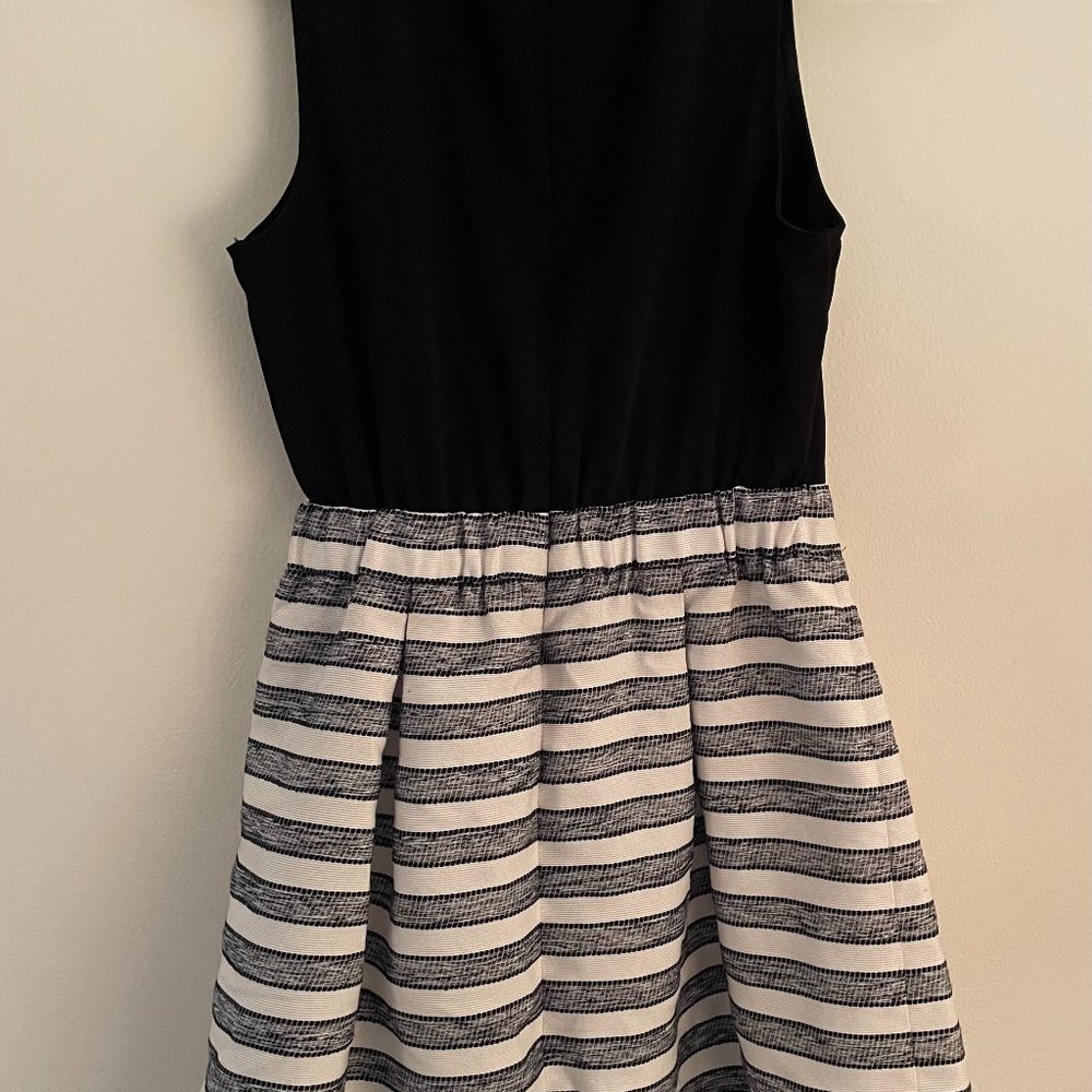 Dress black and white